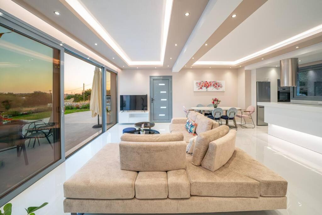 Villa Laide photo 2