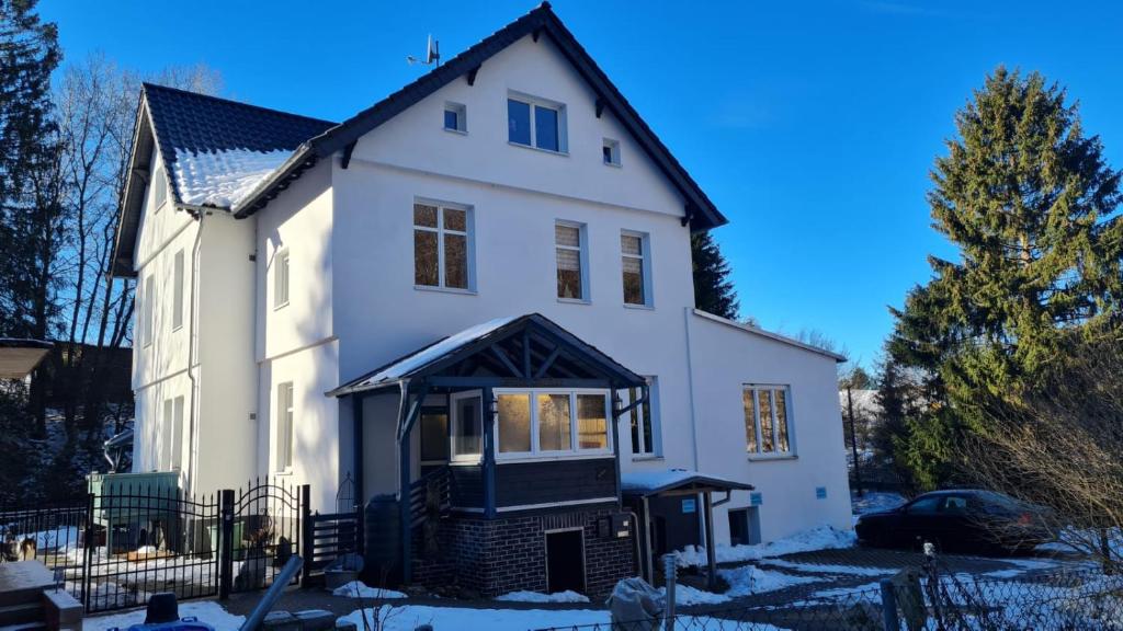 Eulennest bis 10 Personen,Wäsche,Reinigung,Parkplatz inklusive,Kurtaxe wird extra berechnet photo 1