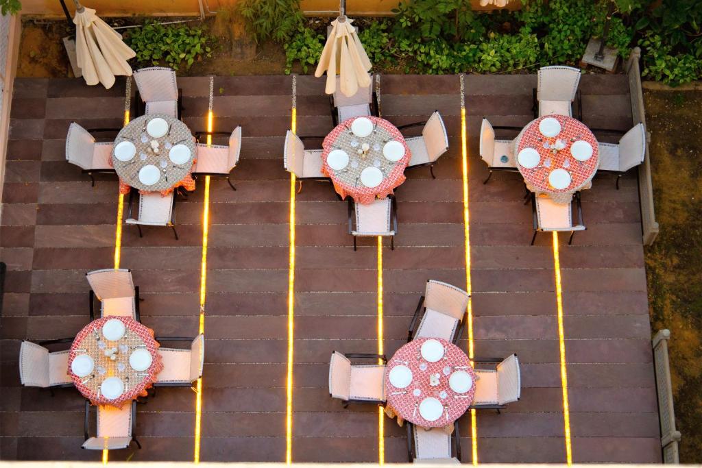 Om Niwas Suite Hotel photo 1
