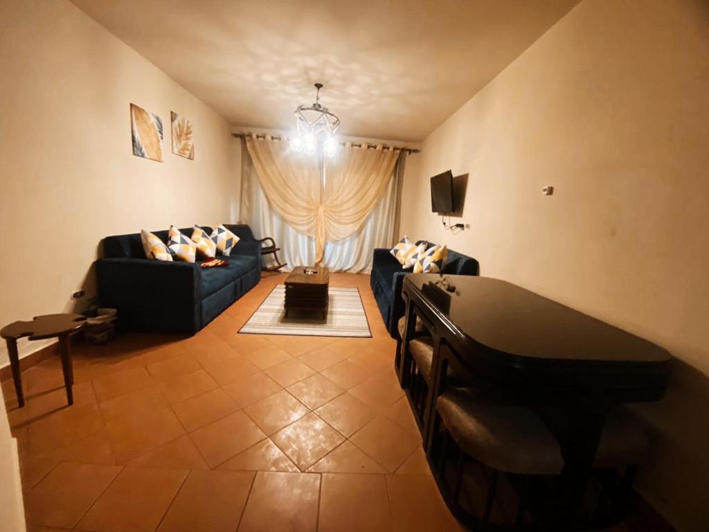 2 Bedroom Ground floor Chalet with Terrace - Porto Sokhna - Families Only photo 4