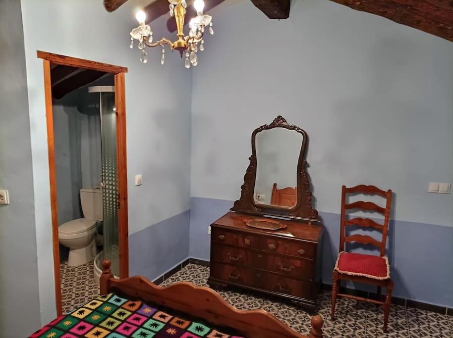 Acogedora casa de pueblo, con todas las comodidades photo 2