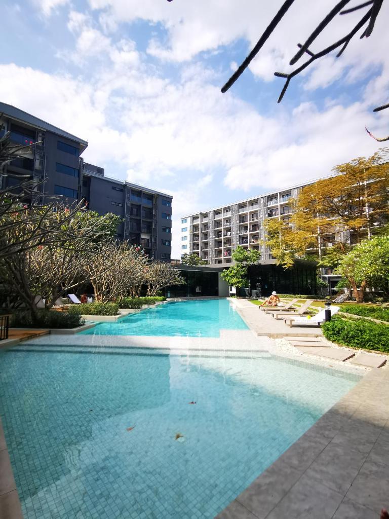 Blossom condo photo 1