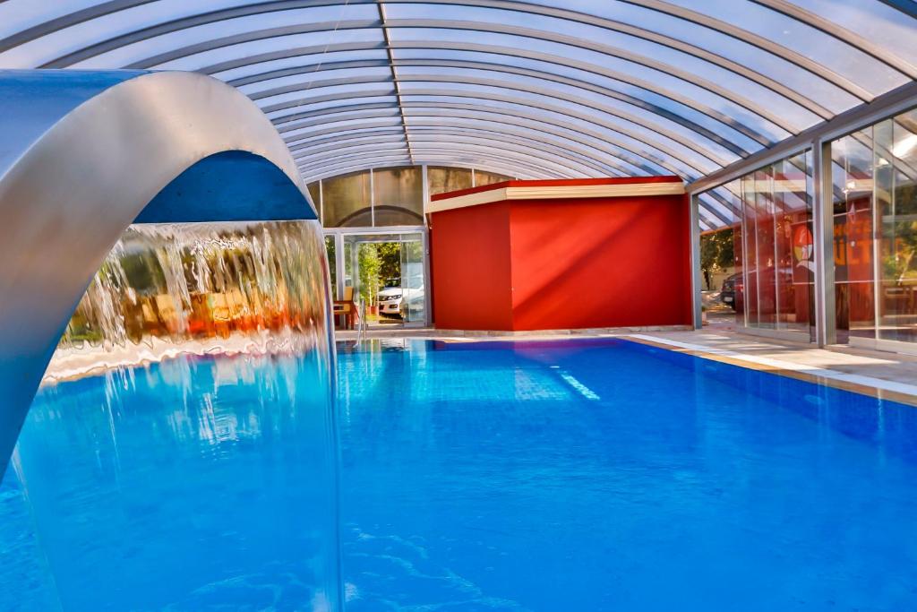 Club Hotel Gultur photo 4