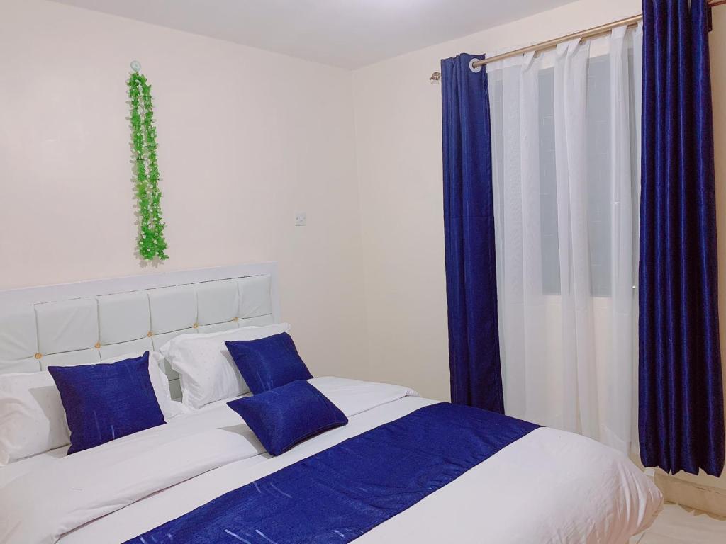 Lux Suites Polytech Court Apartments photo 1