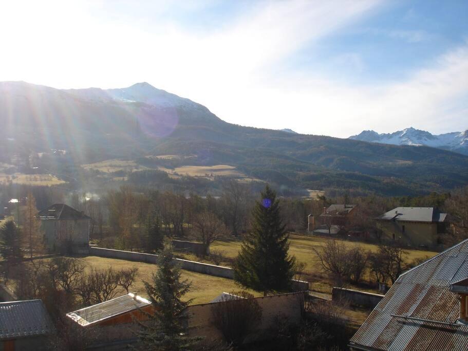 Appart T3 de charme sous les toits Jausiers 6 pers photo 1