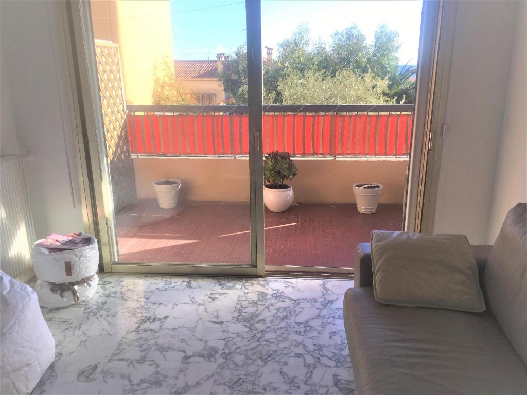 Appartement de 1 à 6 personnes Beaulieu sur mer, climatisé, proche Nice et Monaco tout confort 2 chambres photo 1