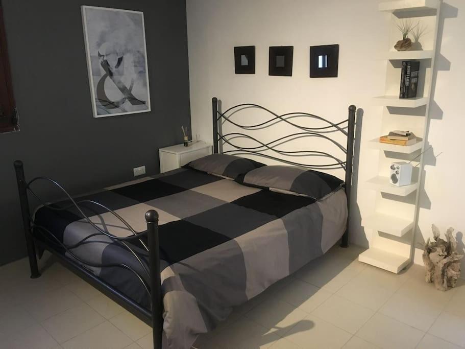 studio apartment with pool in house of character. photo 2