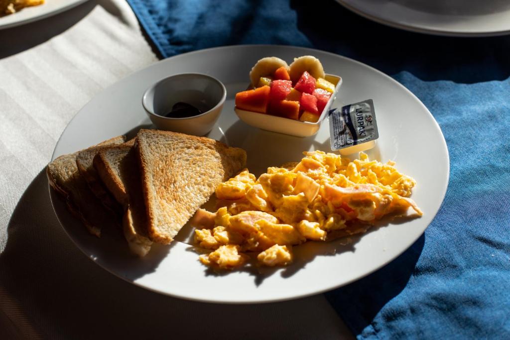 Roxy's Bed & Breakfast photo 1