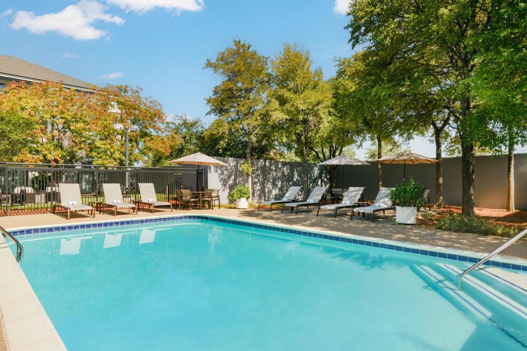 Courtyard by Marriott Dallas Lewisville photo 1
