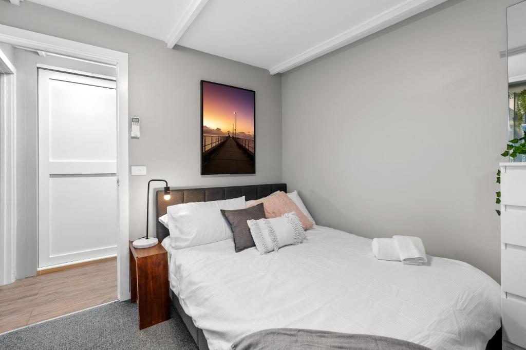 Quite, quaint & private guesthouse, sleeps 6 photo 4