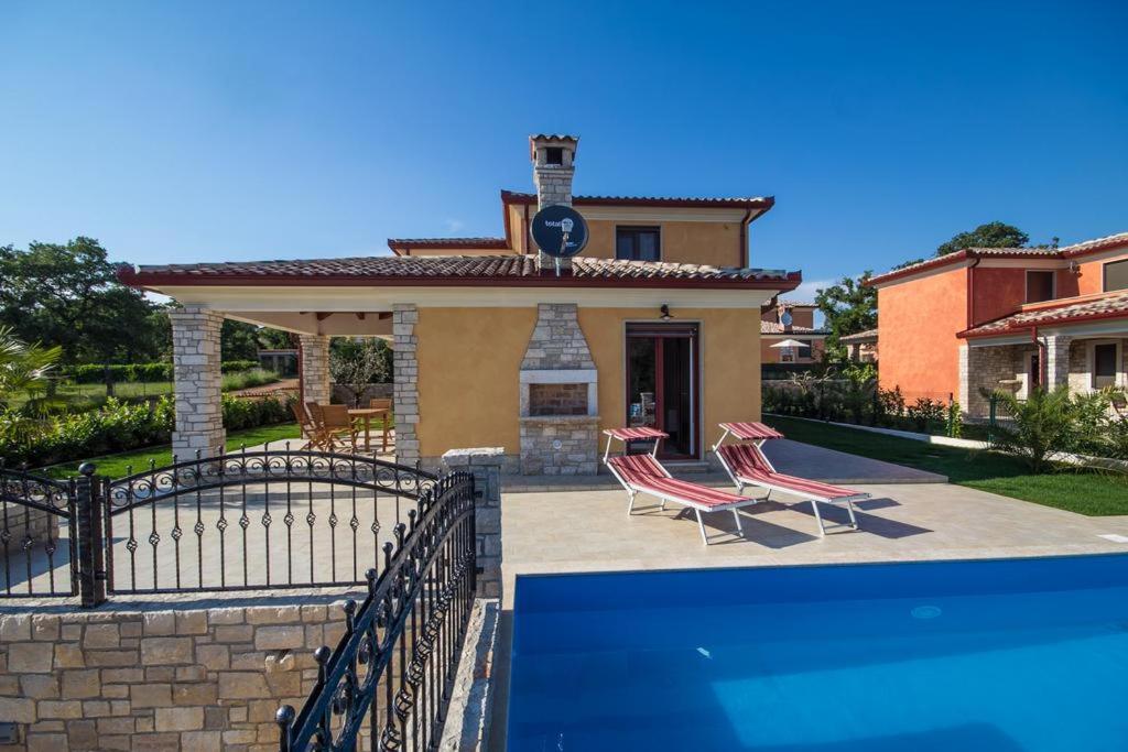 Villa Mateja photo 4