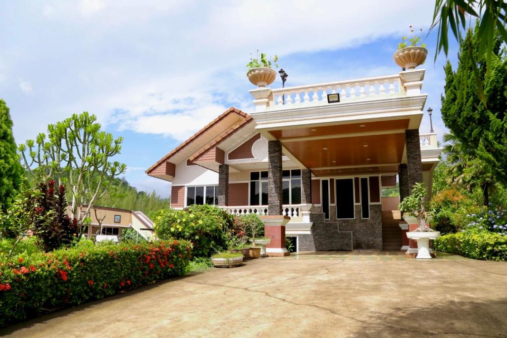 Mountain Pool Villa Suan Pheung photo 2