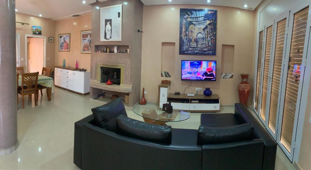 Europa mirlef t aventur Guest House