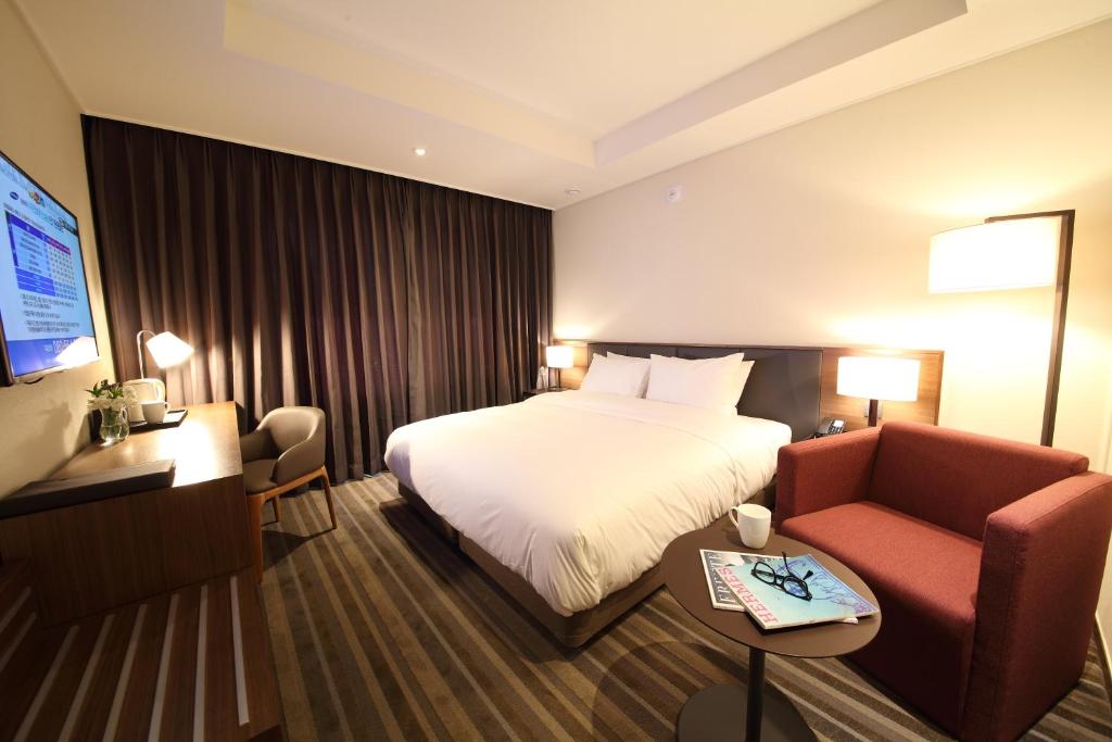Avonhotel Gunsan photo 2