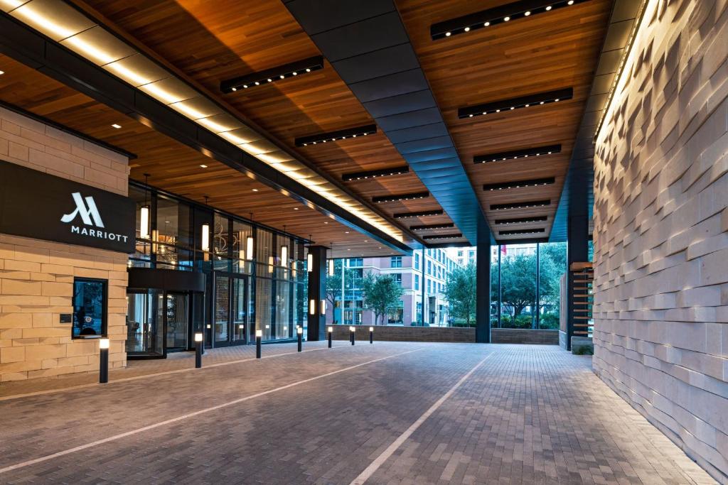 Austin Marriott Downtown photo 2