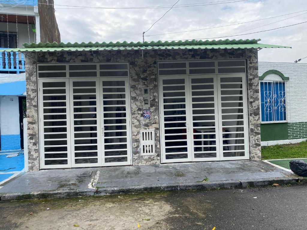 White House Villavicencio photo 3