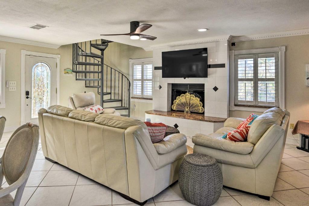 Flagler Beach Oceanfront Haven with Hot Tub! photo 4