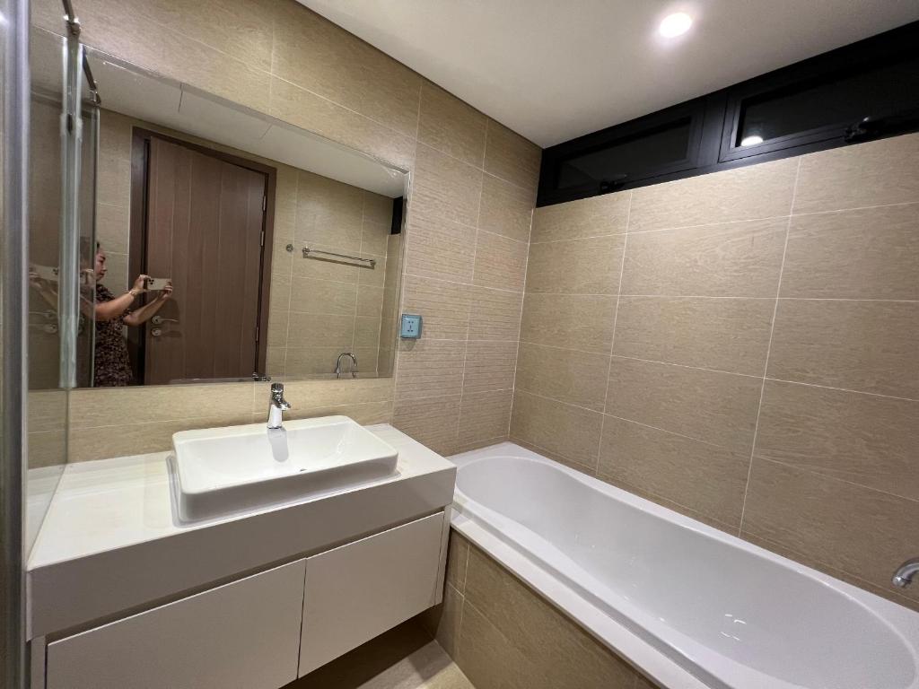 Vinhomes Sky Lake Phạm Hùng View Keangnam