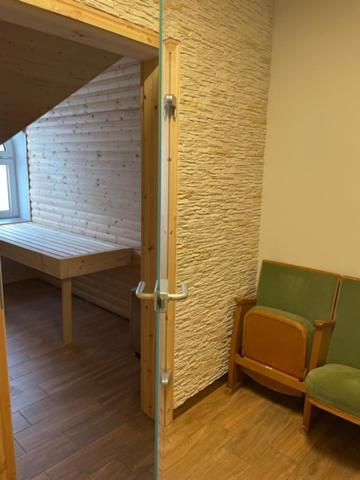 FeWo am Fusse der Landeskrone mit Sauna photo 2