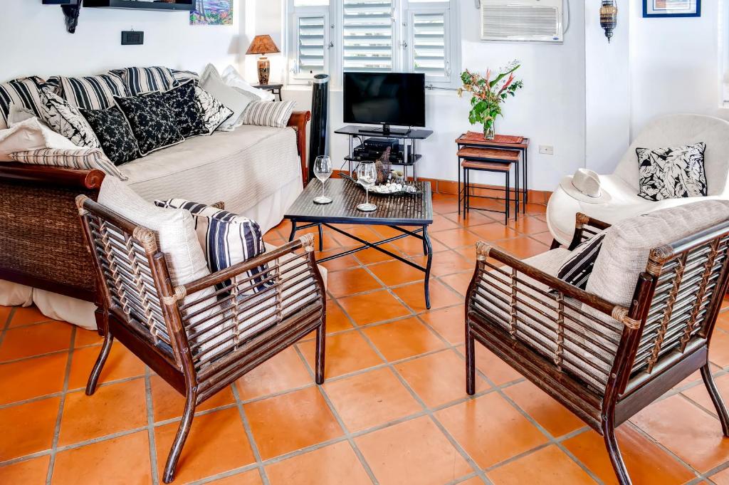 Vieques Island House with Caribbean Views and Pool! photo 3