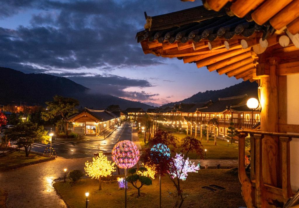 Jeonju Wangyijimil Hanok Hotel photo 3