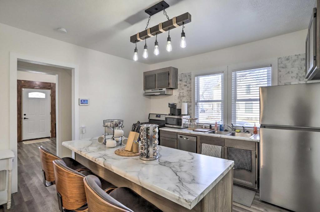 Pet-Friendly Home Rental Near Notre Dame! photo 1