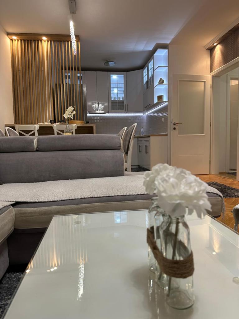 Central Luxury Suites photo 2