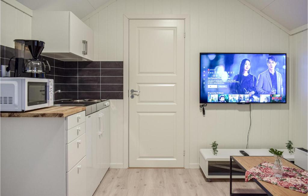 Stunning Apartment In rdalstangen With Wifi And 2 Bedrooms photo 3
