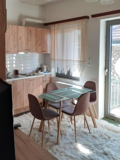 Christos Home photo 1