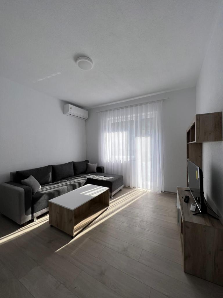 Apartment in Peja city center photo 1