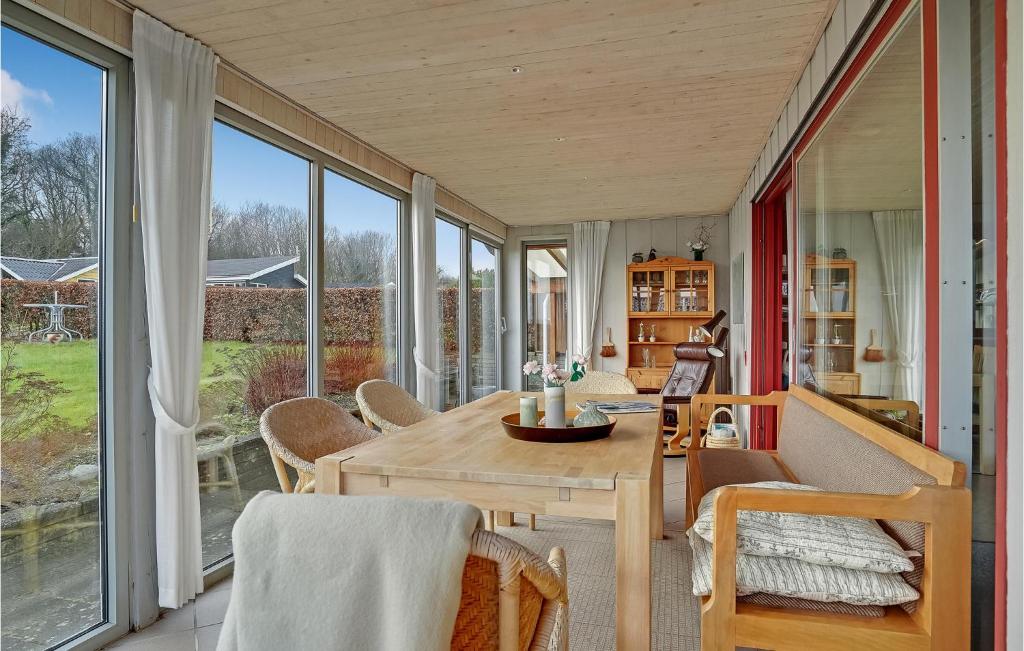 Beautiful Home In Bjert With 3 Bedrooms photo 3
