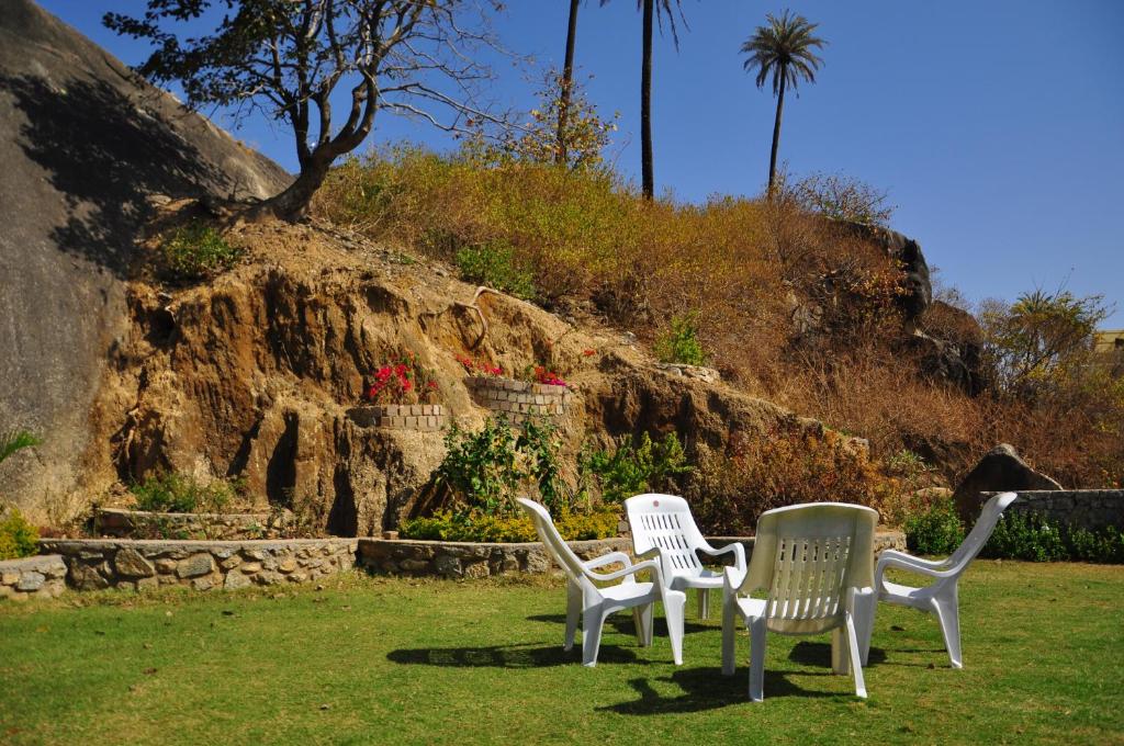 Hotel Oasis photo 2