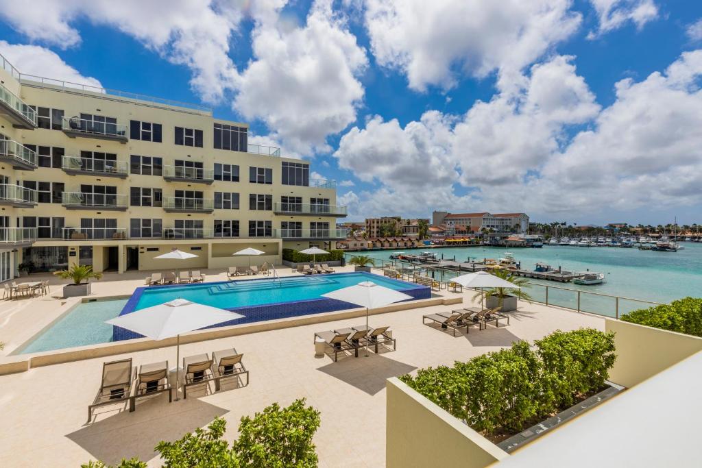 New Beautiful Aruban Studio Oceanfront photo 2