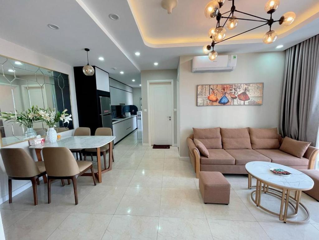 Homestay Vinhomes Dcapital 119 Trần Duy Hưng Cầu Giấy