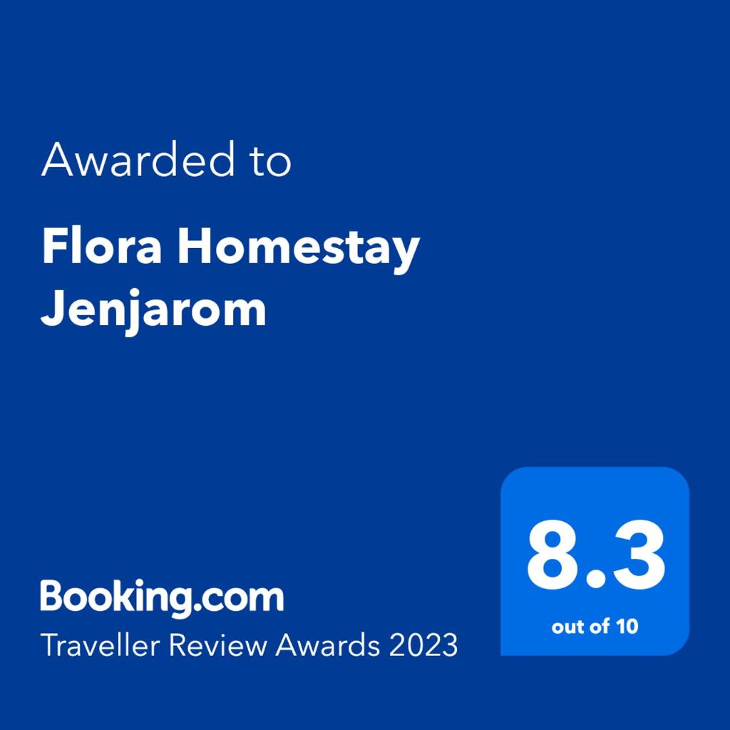 Flora Homestay Jenjarom photo 2