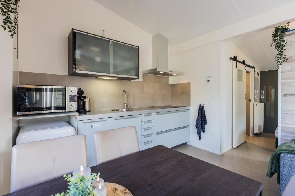 Nieuw Holiday home Oostkapelle centrum photo 4