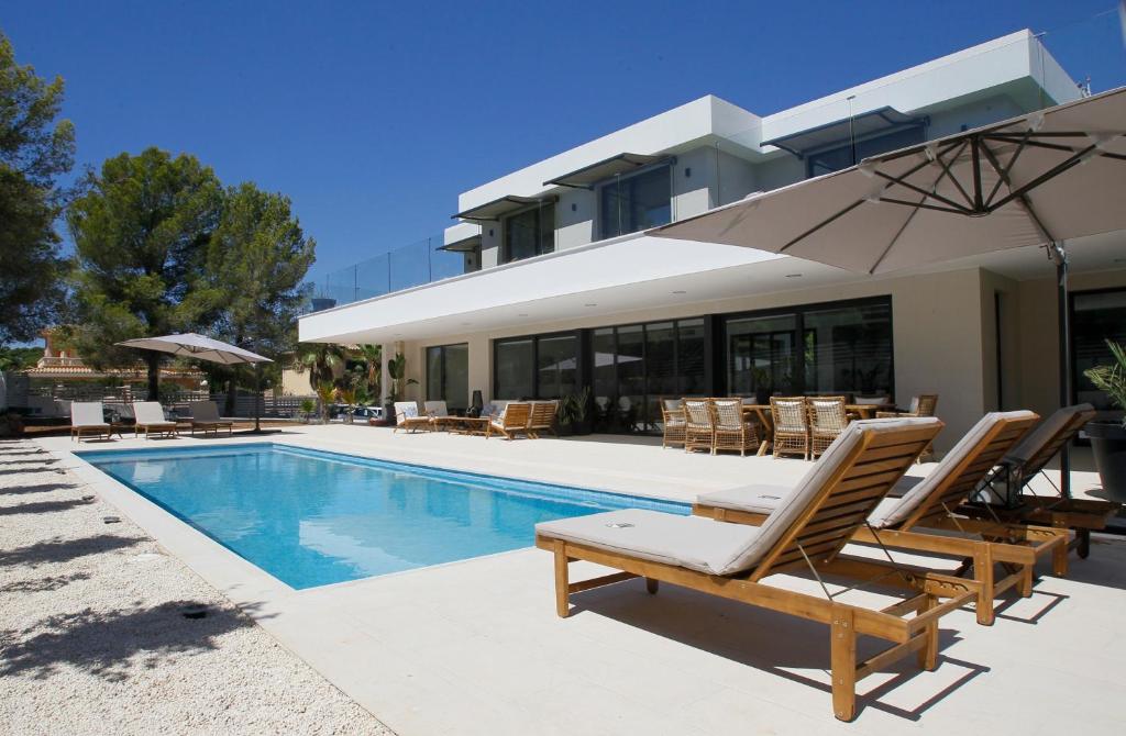 VILLA SP SUITES SANTA PONSA photo 4