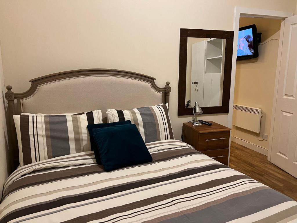 Charming 2-Bedrooms City Centre Apartment photo 2