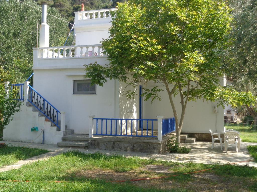 O Pyrgos Accommodations photo 3