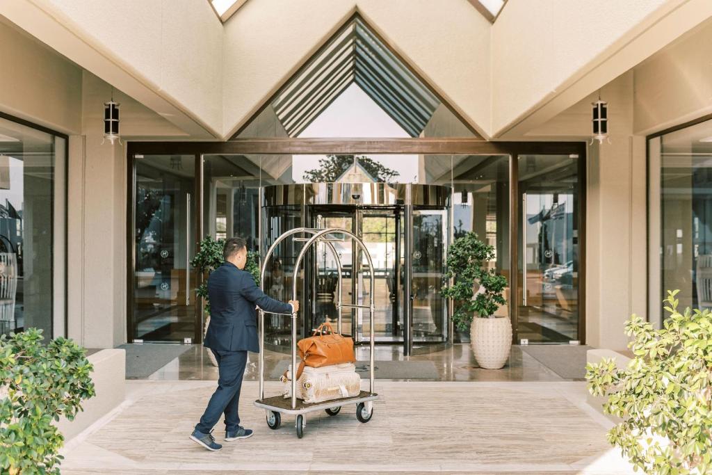 Sheraton Rhodes Resort photo 2