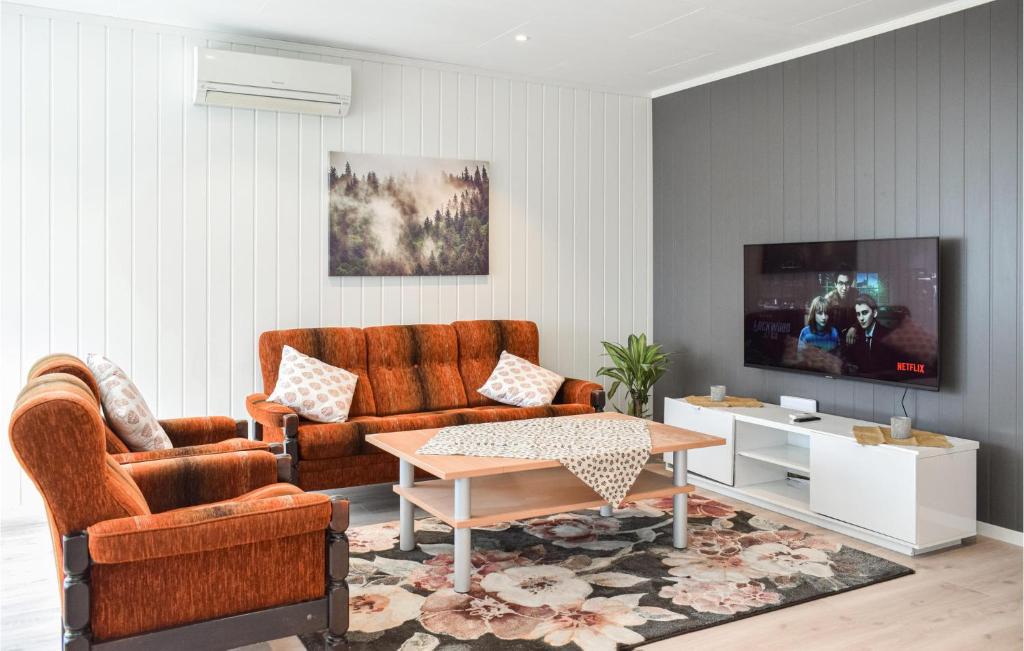 Amazing Apartment In rdalstangen With Wifi And 2 Bedrooms photo 1