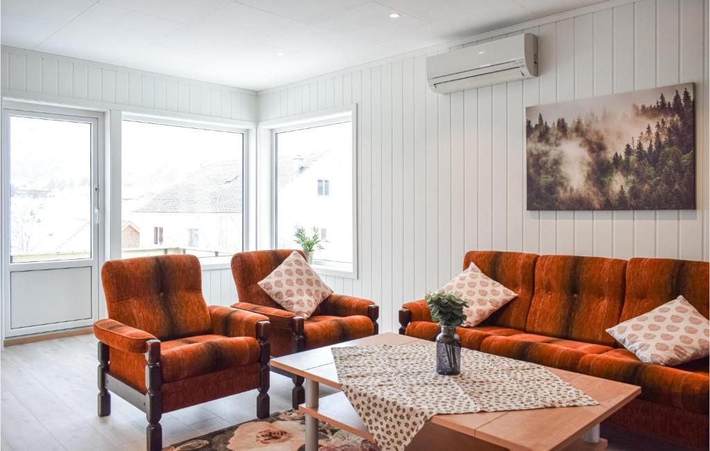 Amazing Apartment In rdalstangen With Wifi And 2 Bedrooms photo 2