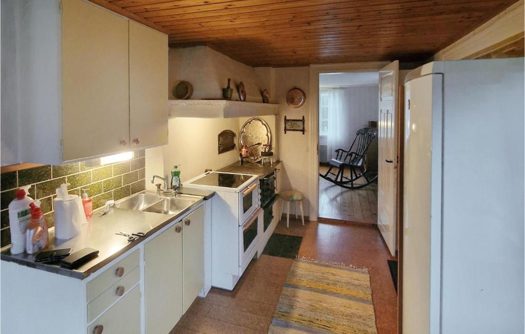 Beautiful Home In Vena With 1 Bedrooms And Wifi photo 3
