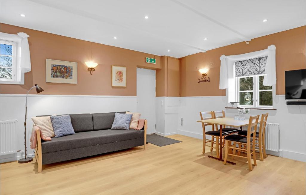 Stunning Apartment In Nex With Wifi photo 1