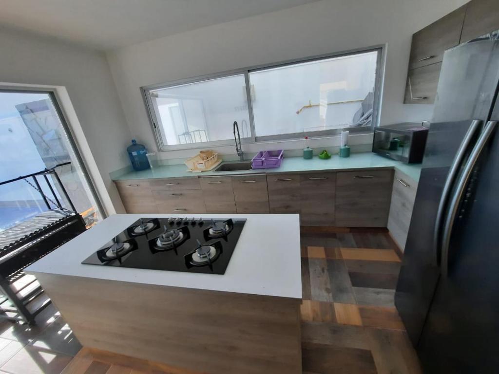 Casa entera en exclusiva privada photo 2