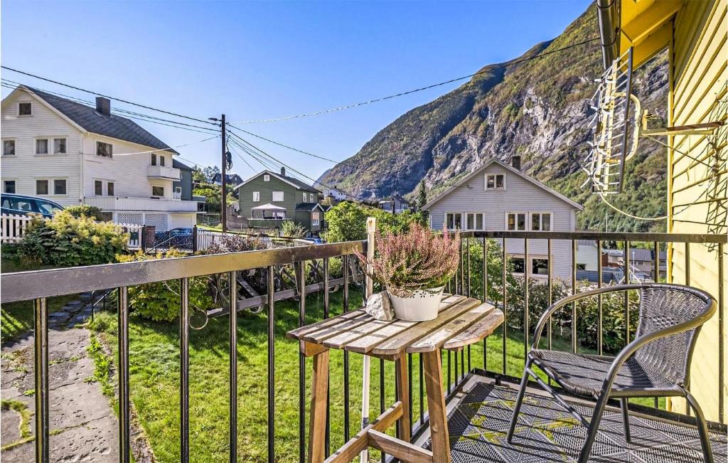 Nice Apartment In rdalstangen With Wifi And 2 Bedrooms photo 2