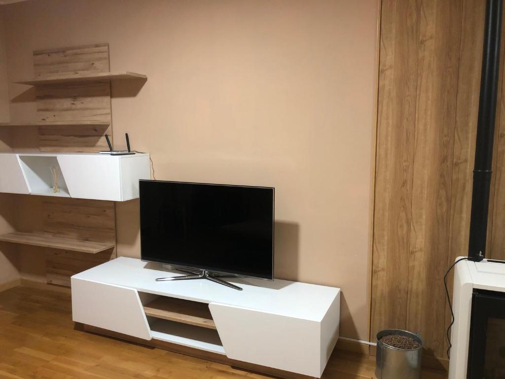 Adosado en Villanua con Wifi photo 4