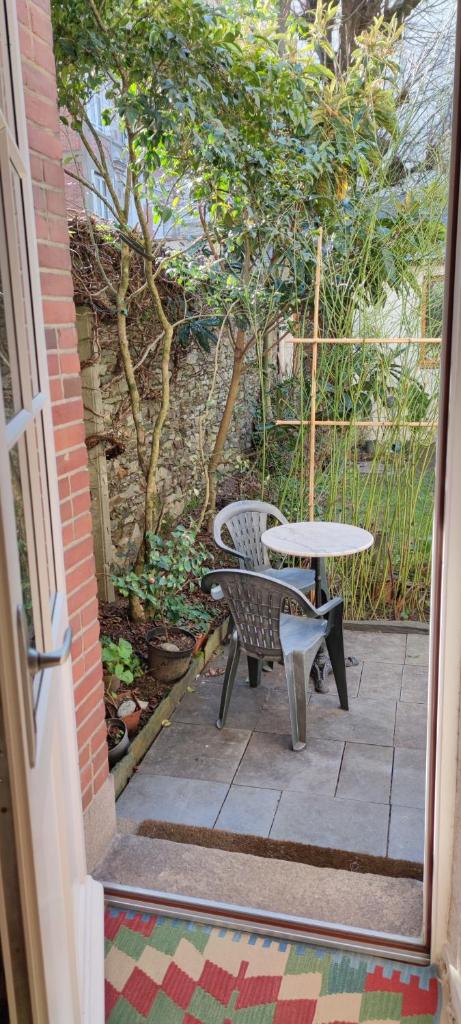 Oasis de verdure en centre ville photo 2