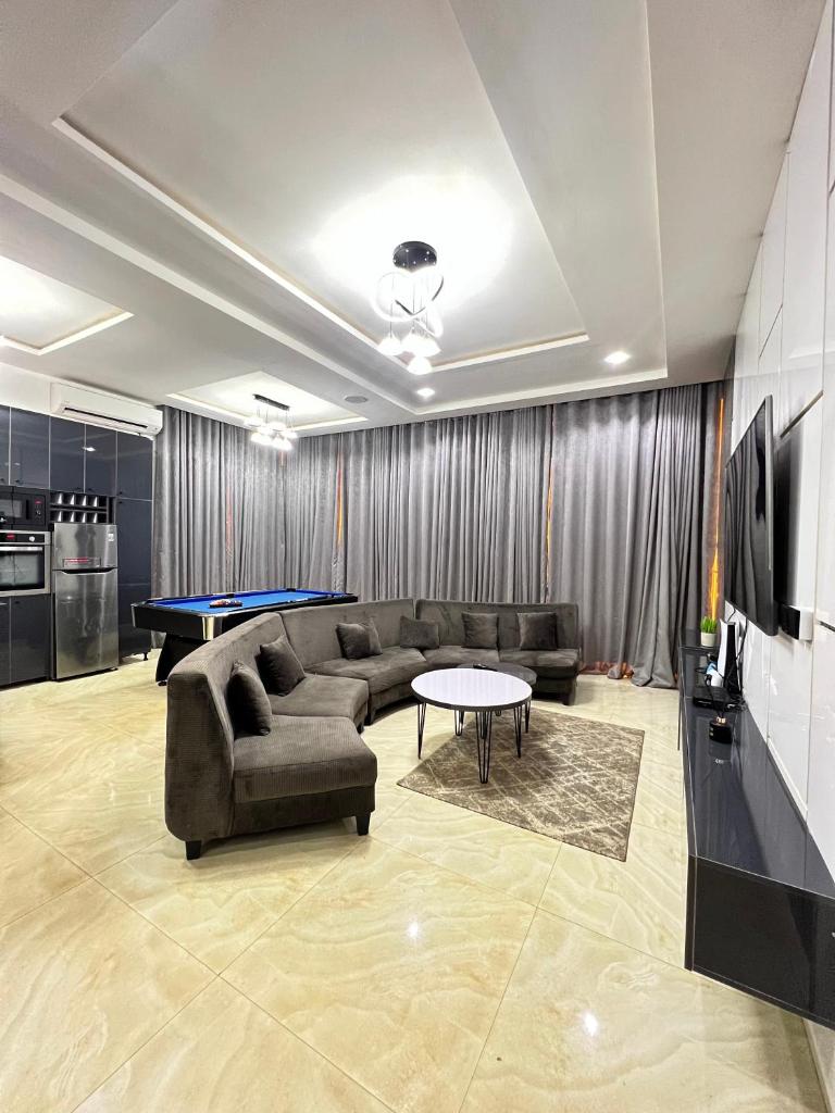 2 bedroom service apartment photo 2