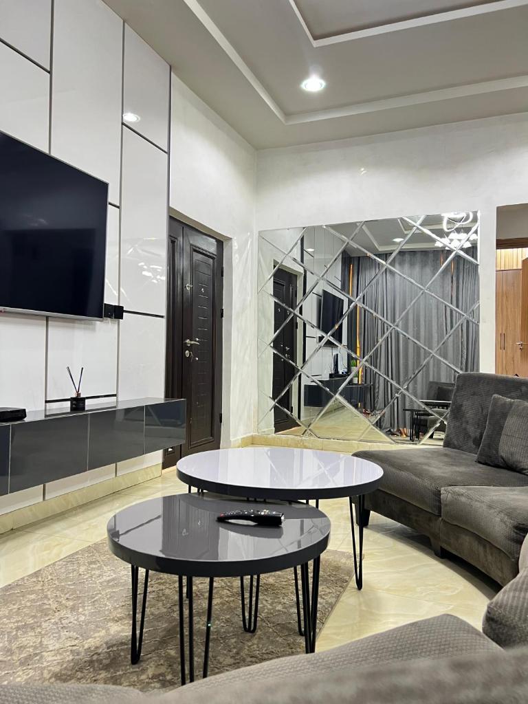 2 bedroom service apartment photo 1